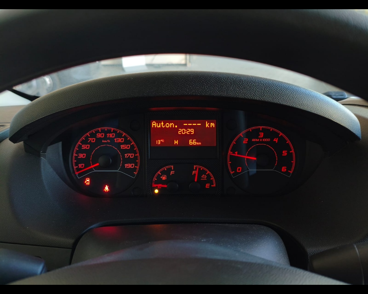 Foto PEUGEOT Boxer Furgone 333 L2 H2 BlueHDi 140 S&S