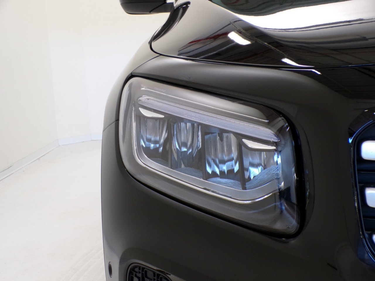 Mercedes  GLB 180 D Progressive Advanced 8G-DCT - 5