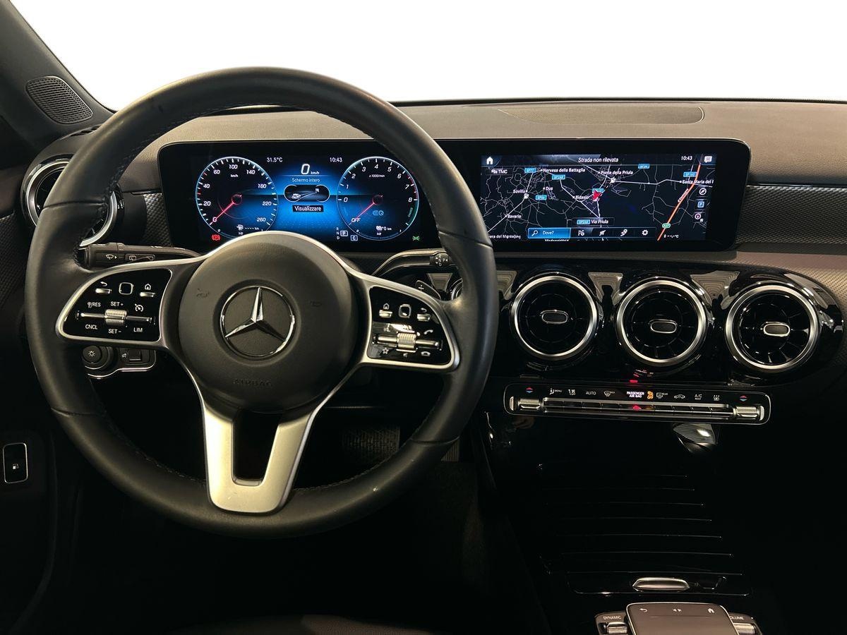 Mercedes Classe A Classe A 250 e EQ-POWER Sport 7G-DCT - 11