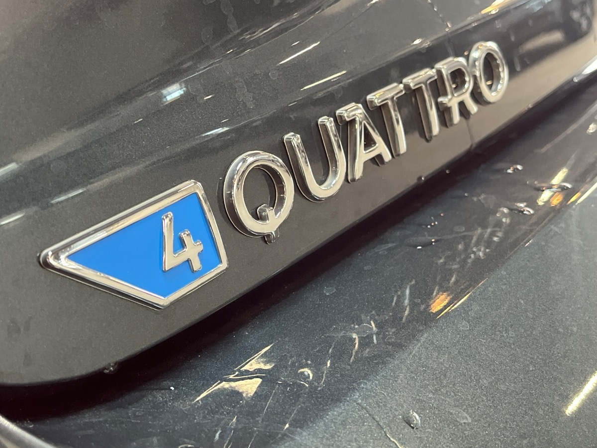 Emc Quattro Nuovo Benzina Quattro Verona