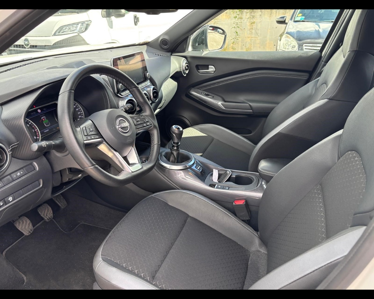 Foto NISSAN Juke 1.0 dig-t N-Design 114cv