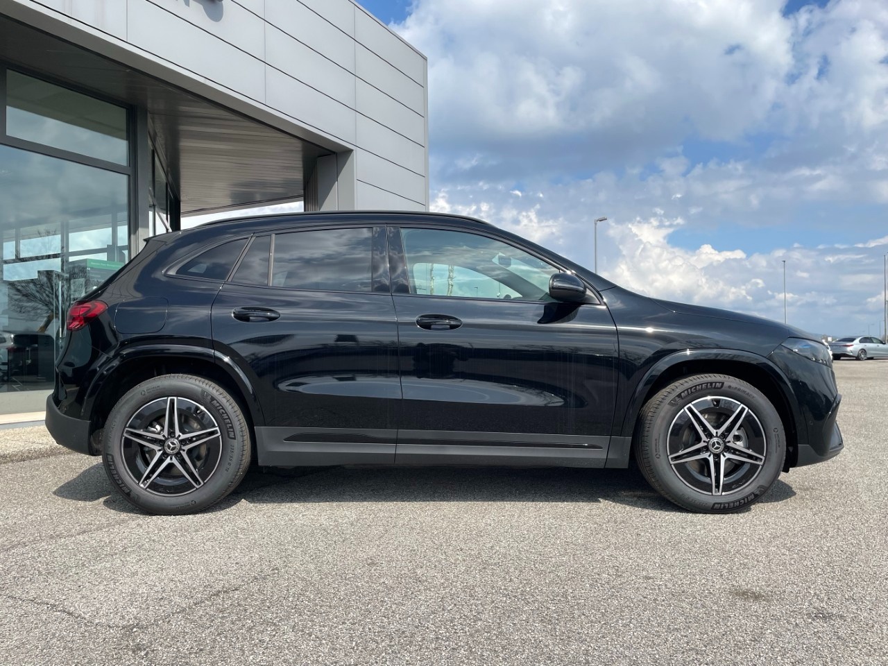 Mercedes EQA EQA 250+ AMG Line Advanced - 8