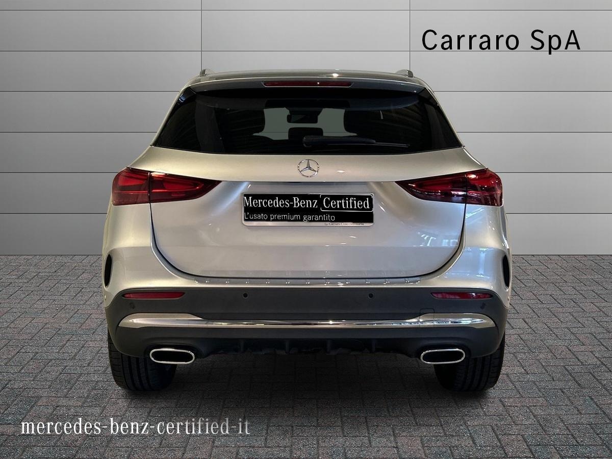 Mercedes  GLA 250 e Plug-In-Hybrid AMG Line Advanced Plus 8G-DCT - 4