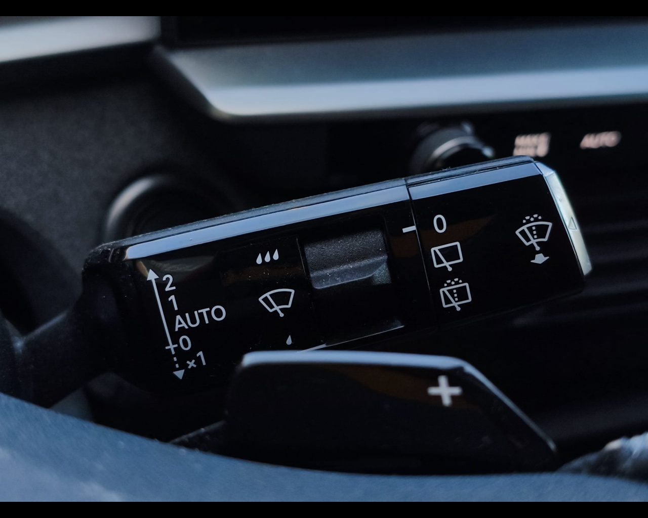 Foto OPEL Grandland 1.2 hybrid GS 145cv e-dcs6