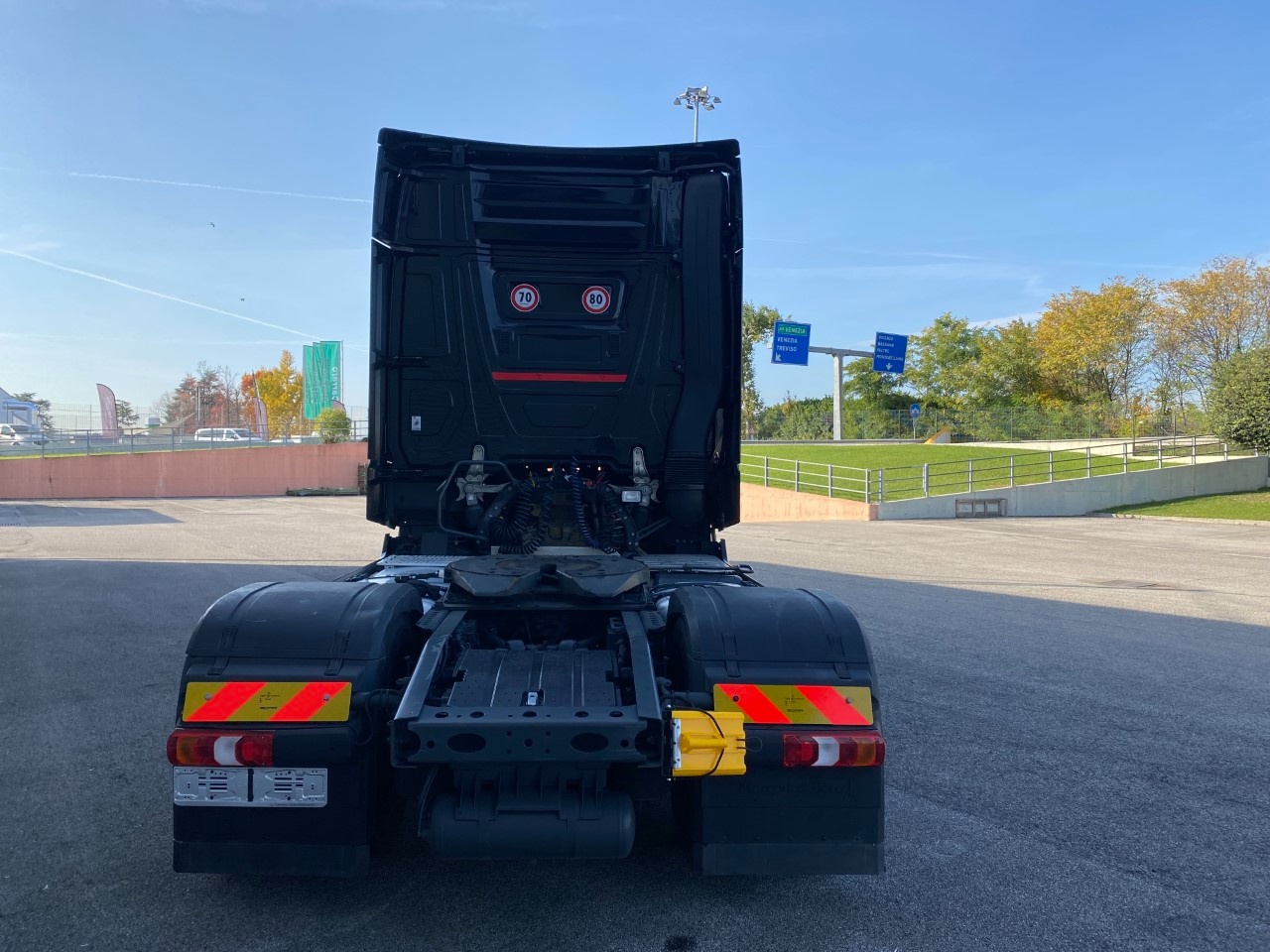 Mercedes Actros actros 1851 LS flat cab. Str.Sp. 2,5 EuroVI(E5) - 6