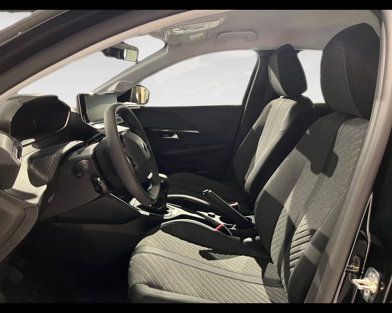 Peugeot 208 Nuovo Benzina 208 Verona