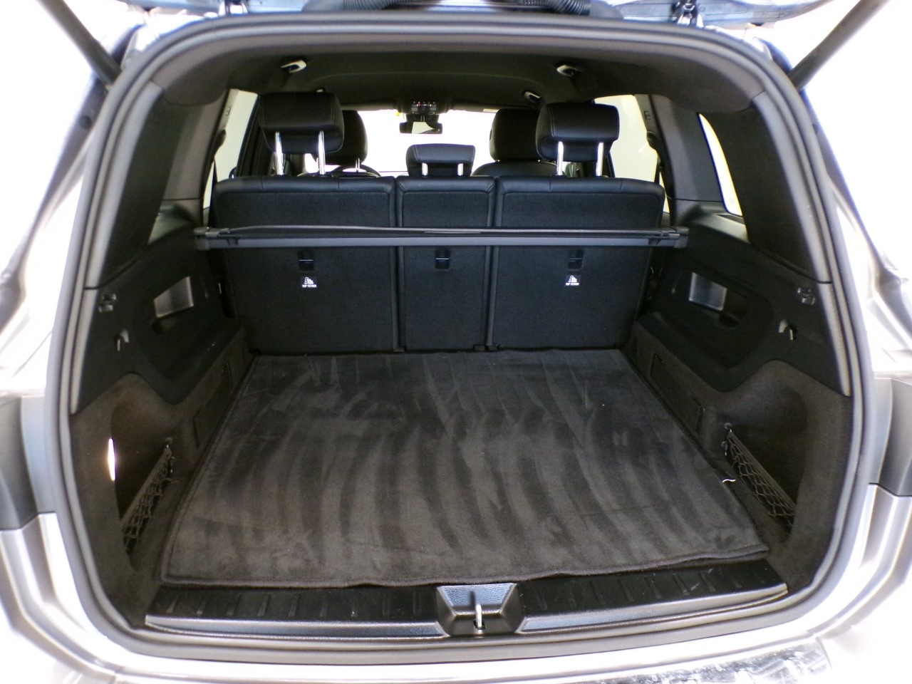 Mercedes  GLB 200 D AMG Line Premium 8G-DCT - 9