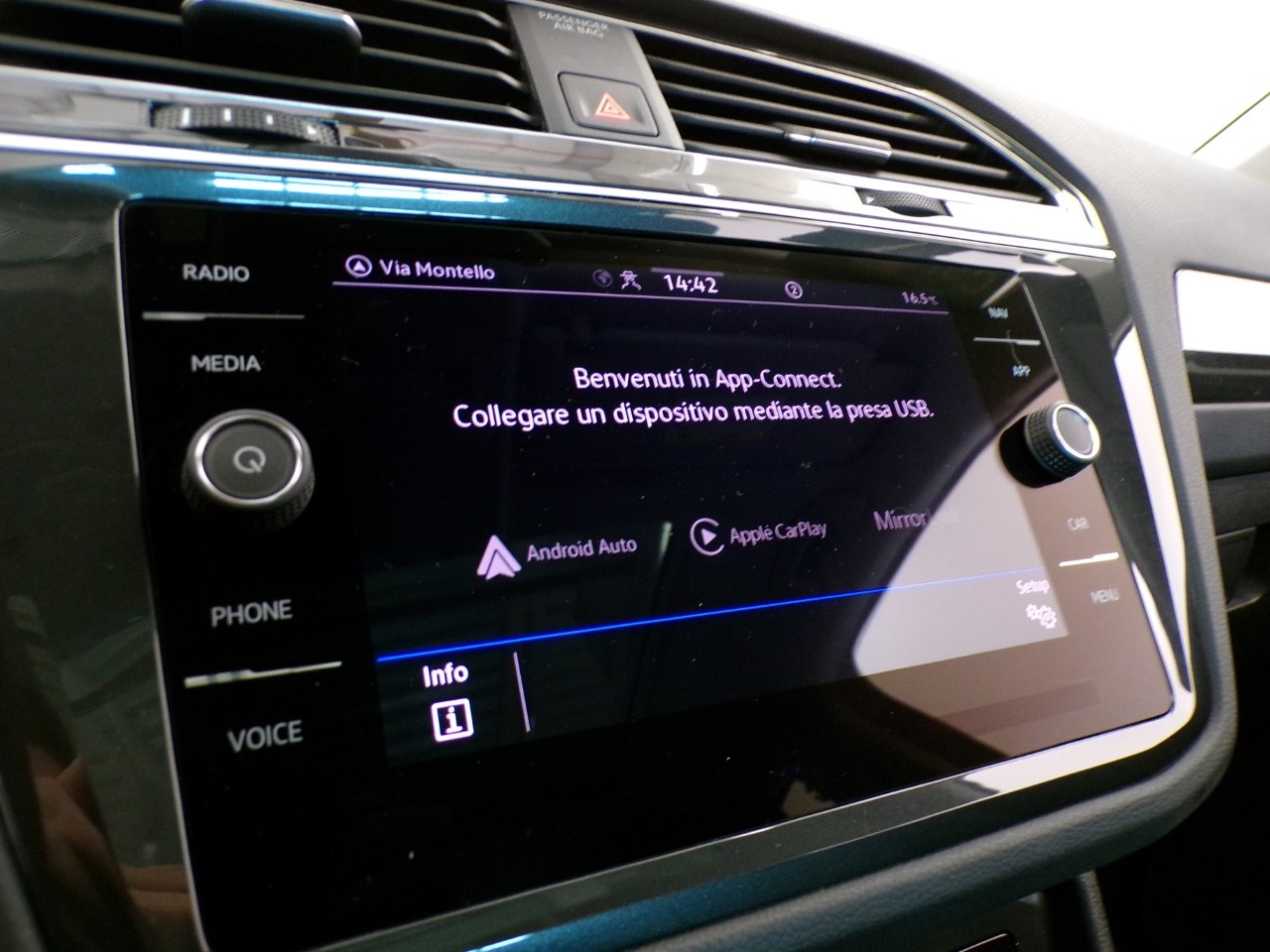 Volkswagen Tiguan Tiguan 1.4 TSI eHYBRID Life DSG - 22