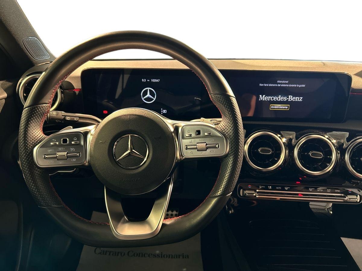 Mercedes Classe A Classe A 200 D Premium Night edition 8G-DCT - 11