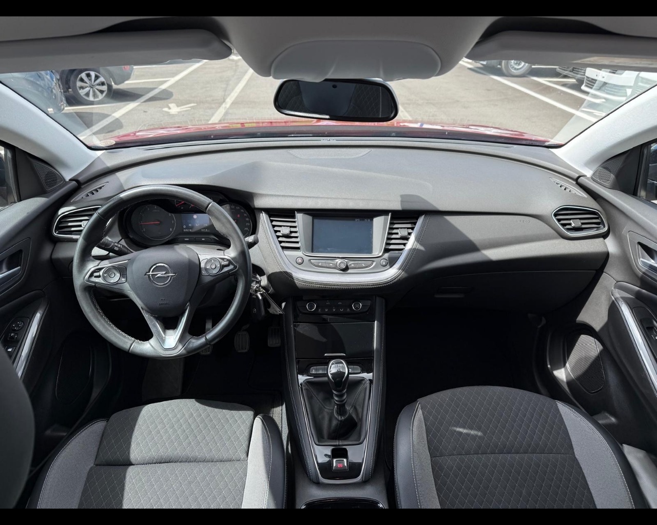Foto OPEL Grandland X 1.2 Design Line s&s 130cv