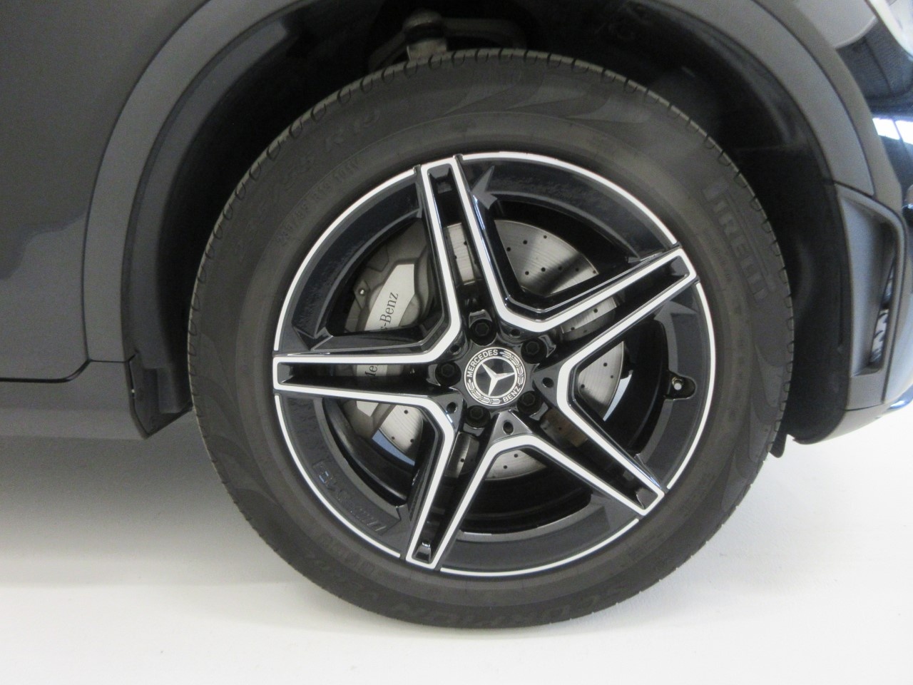 Mercedes GLC GLC SUV 220 D Premium 4Matic 9G-Tronic Plus - 4