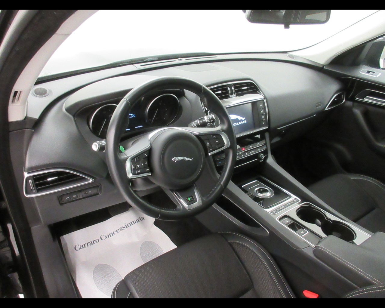 Jaguar F-Pace F-Pace 2.0 D 180cv R-Sport AWD Auto - 10