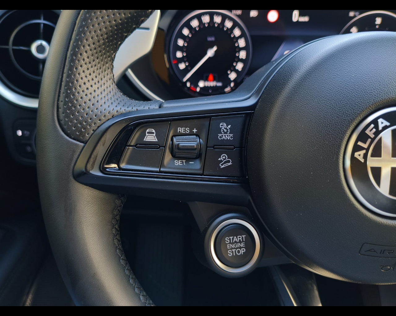 Foto ALFA ROMEO Stelvio 2.2 t Veloce Q4 210cv auto