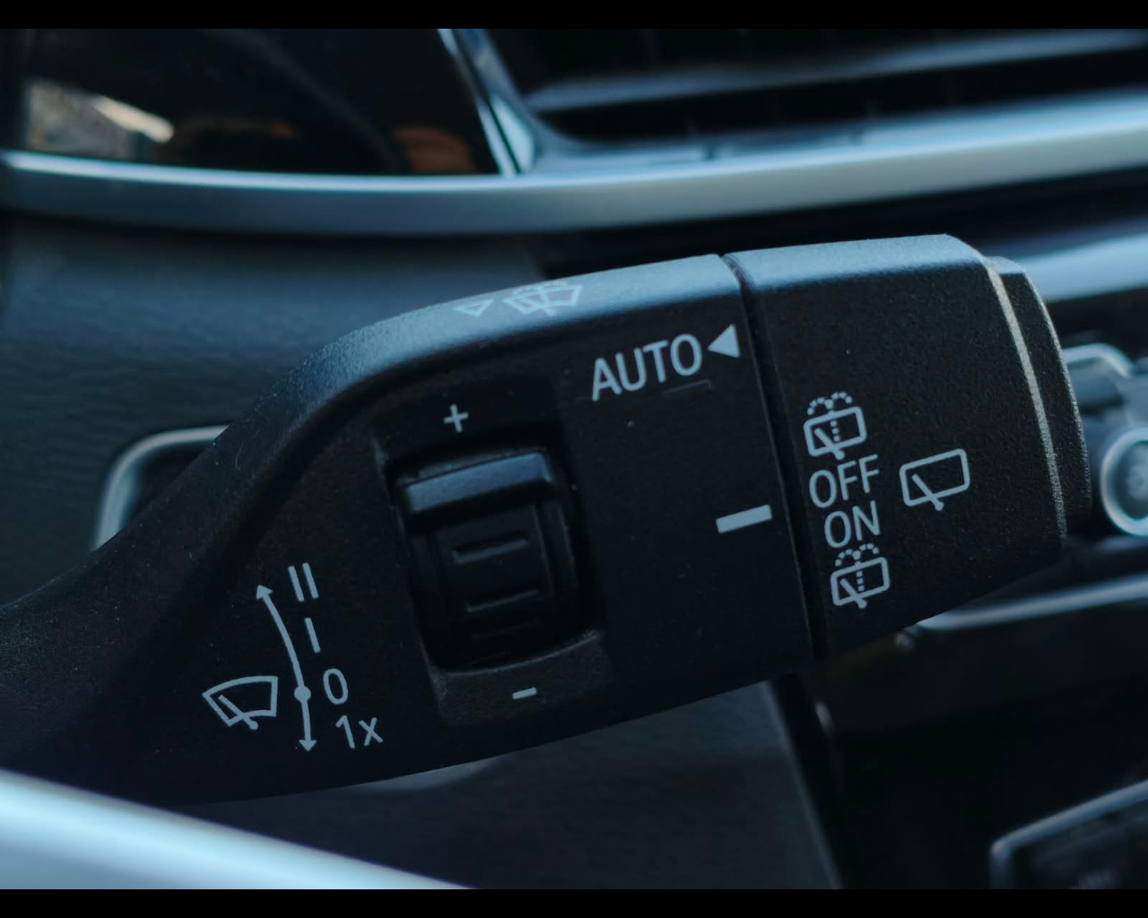 Foto BMW X1 sdrive18i xLine 140cv