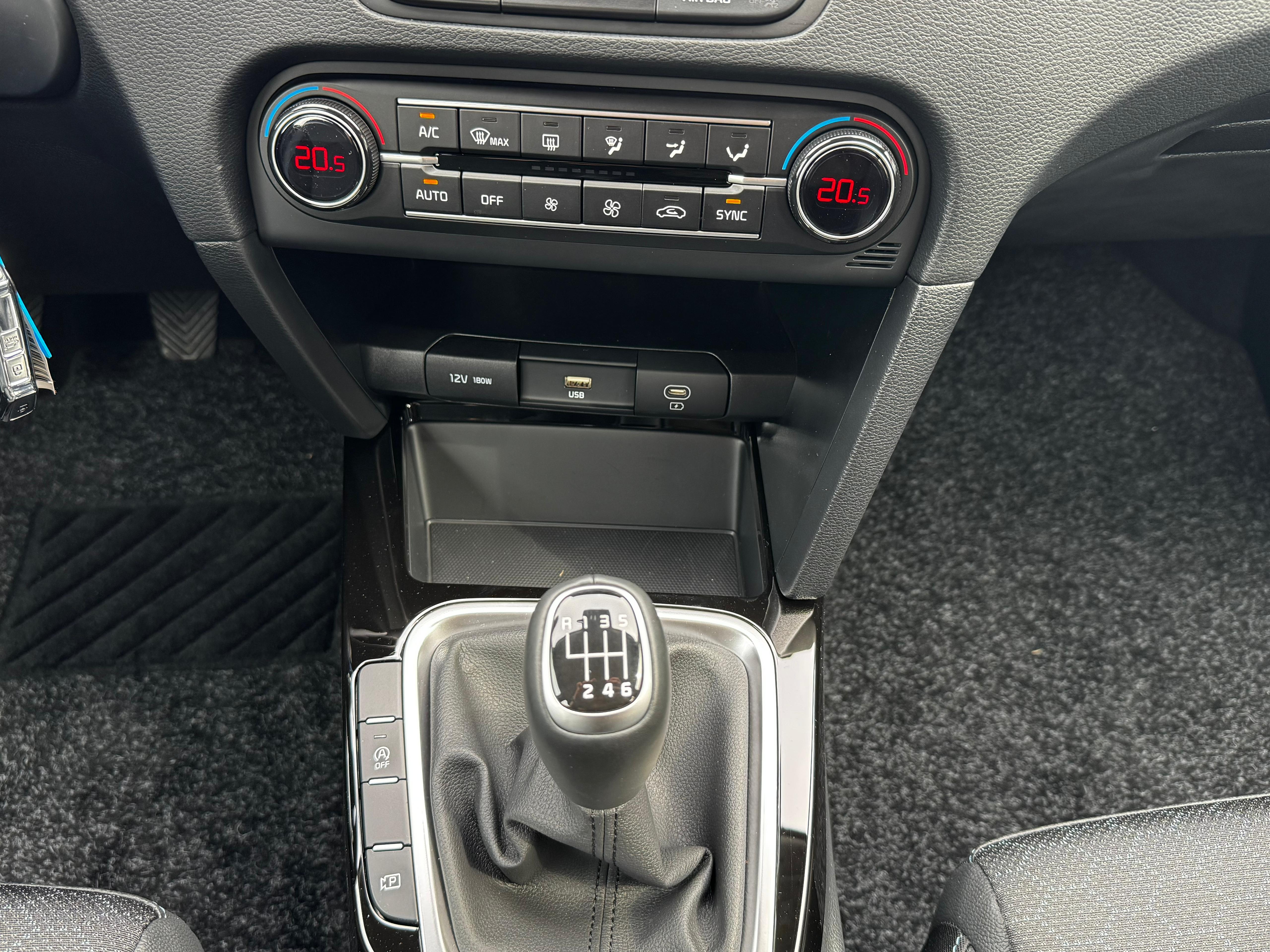 Kia Xceed KM0 2025 Xceed Este