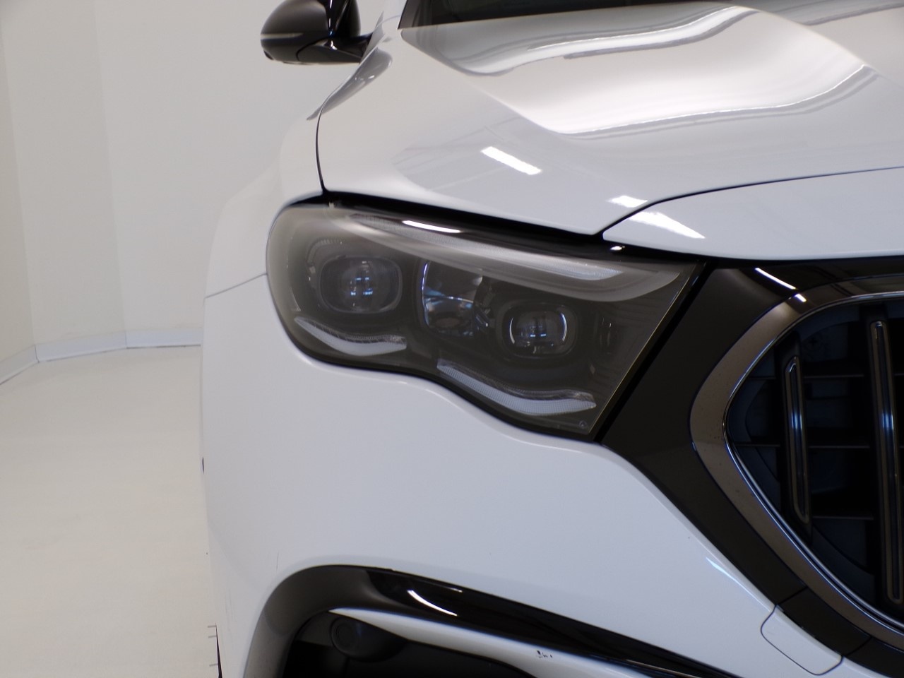 Mercedes-AMG Classe E AMG Station Wagon 53 HYBRID Premium Plus Edition 1 AMG 4Matic+ 9G-Tronic - 5