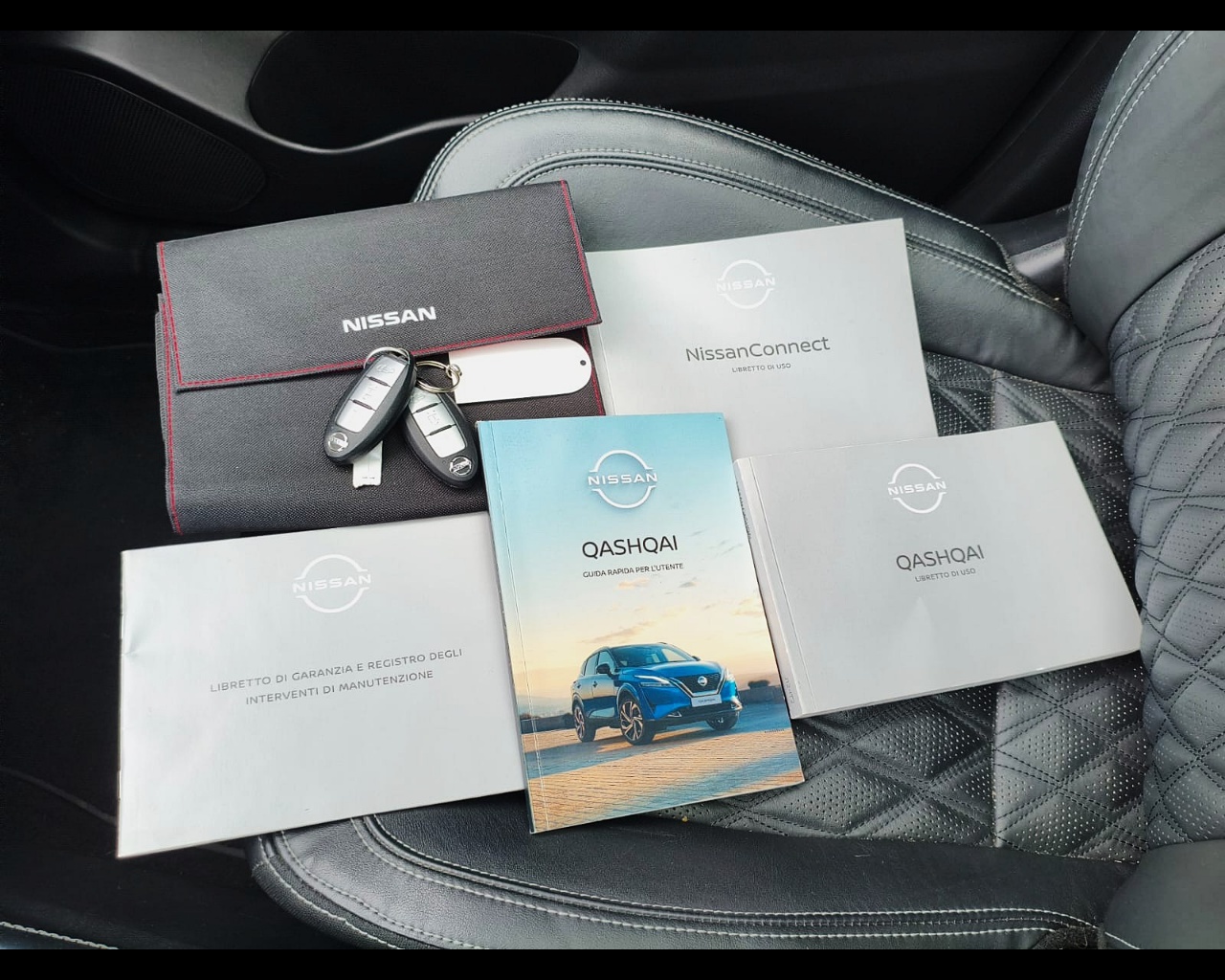 Foto NISSAN Qashqai 1.3 mhev Tekna+ 2wd 158cv xtronic