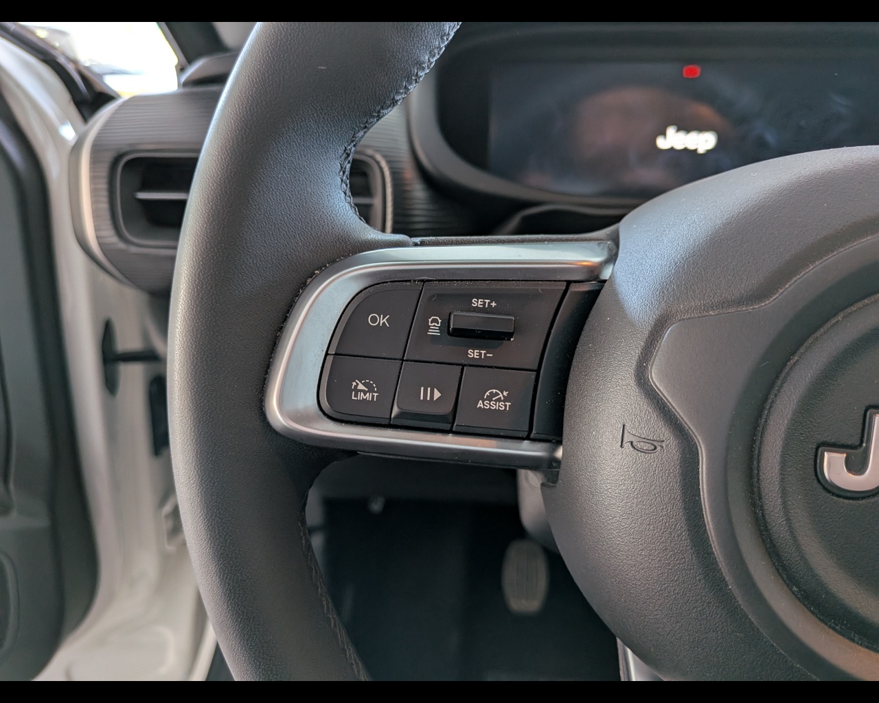 Foto JEEP Avenger 1.2 turbo Altitude fwd 100cv