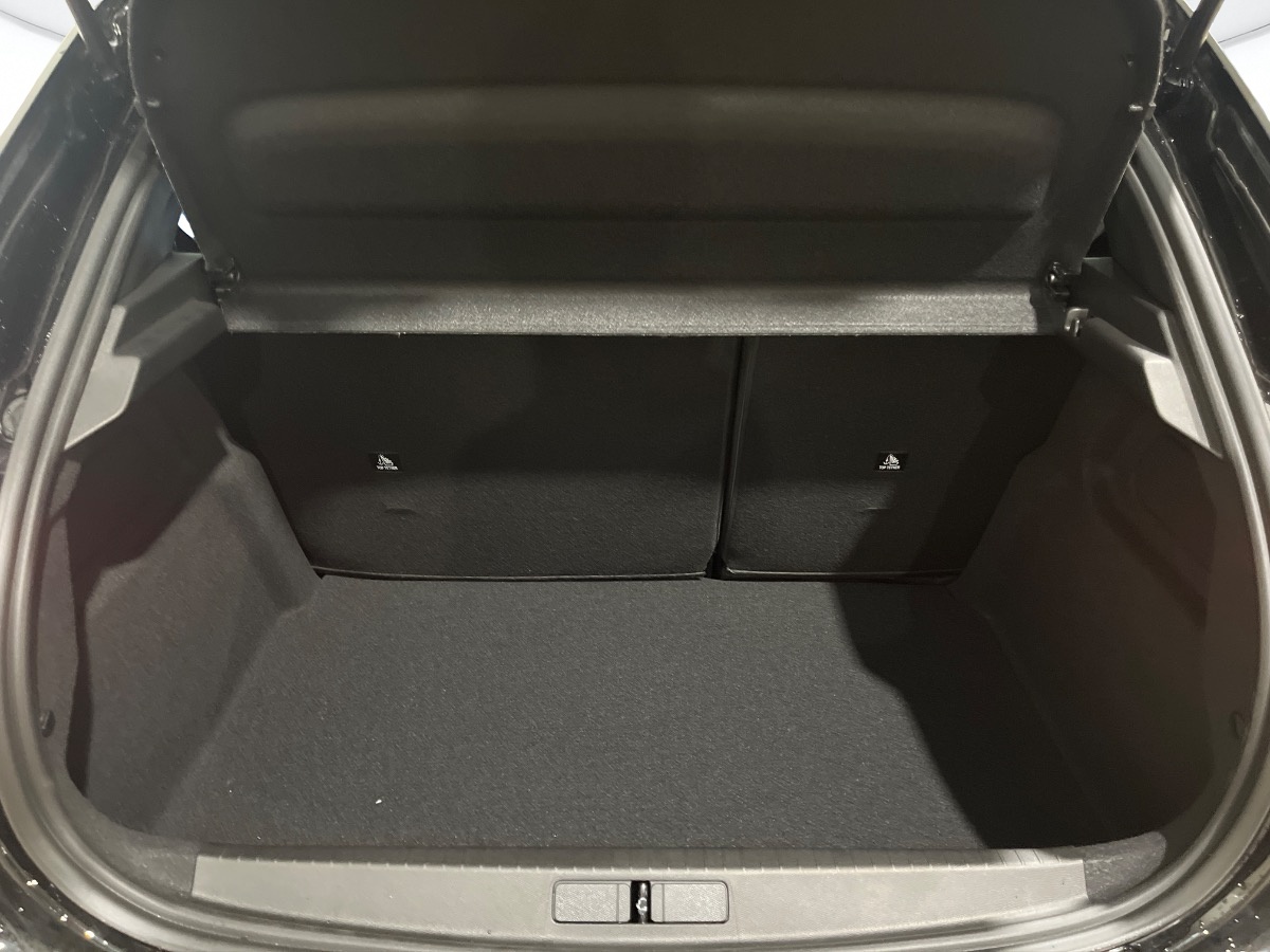 Peugeot 208 Nuovo Ibrido benzina 208 Verona