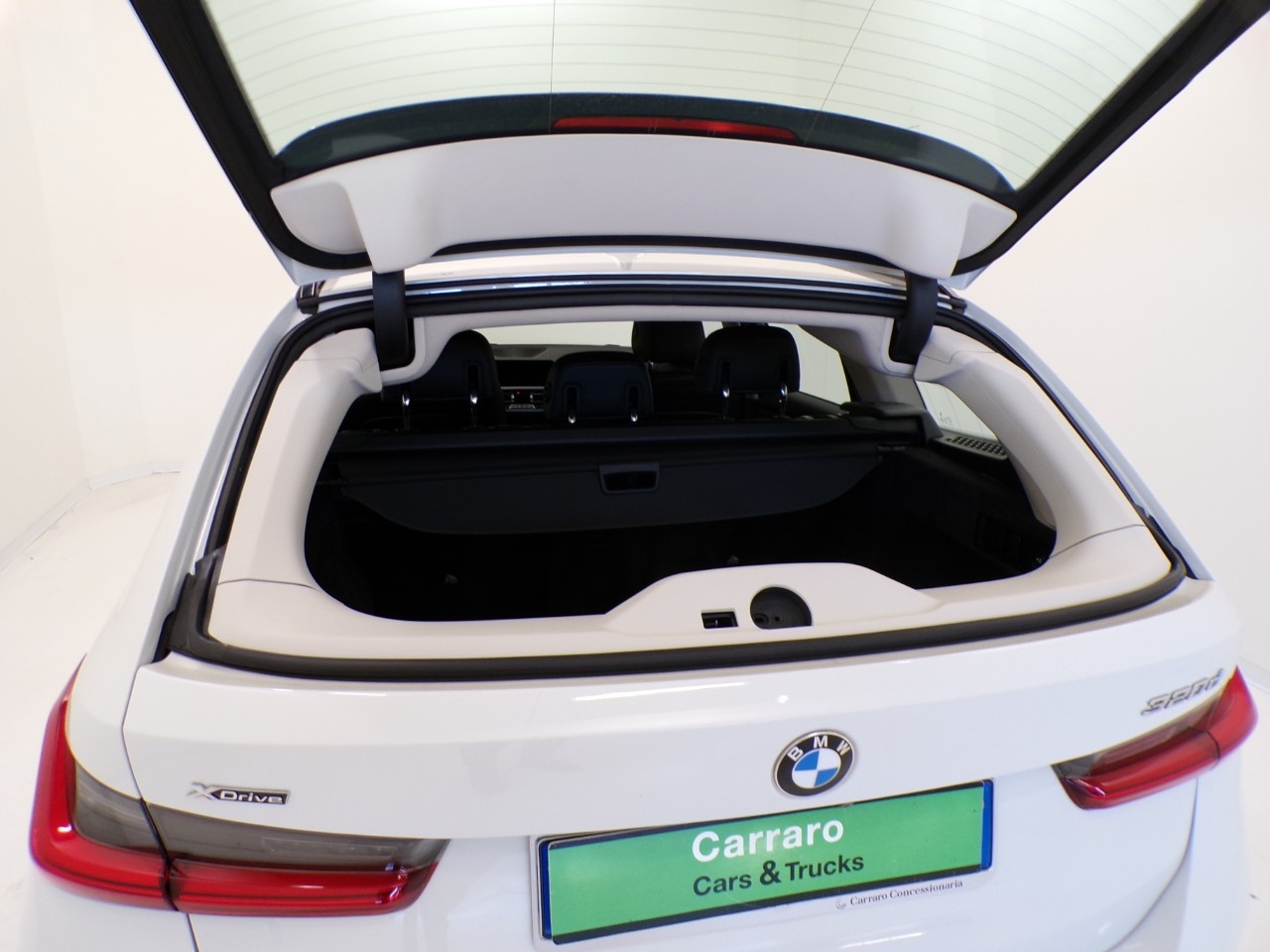 Bmw 3 3 Touring 320d xDrive Sport Steptronic - 9