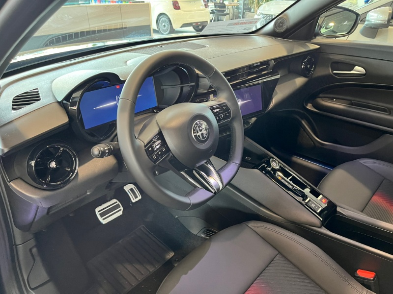 ALFA ROMEO – Junior 1.2 145 CV Hybrid eDCT6 Speciale