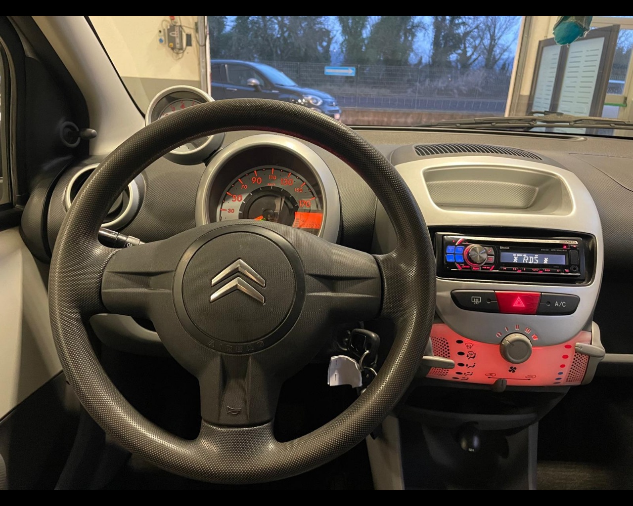 Foto CITROEN C1 5p 1.0 Pulp