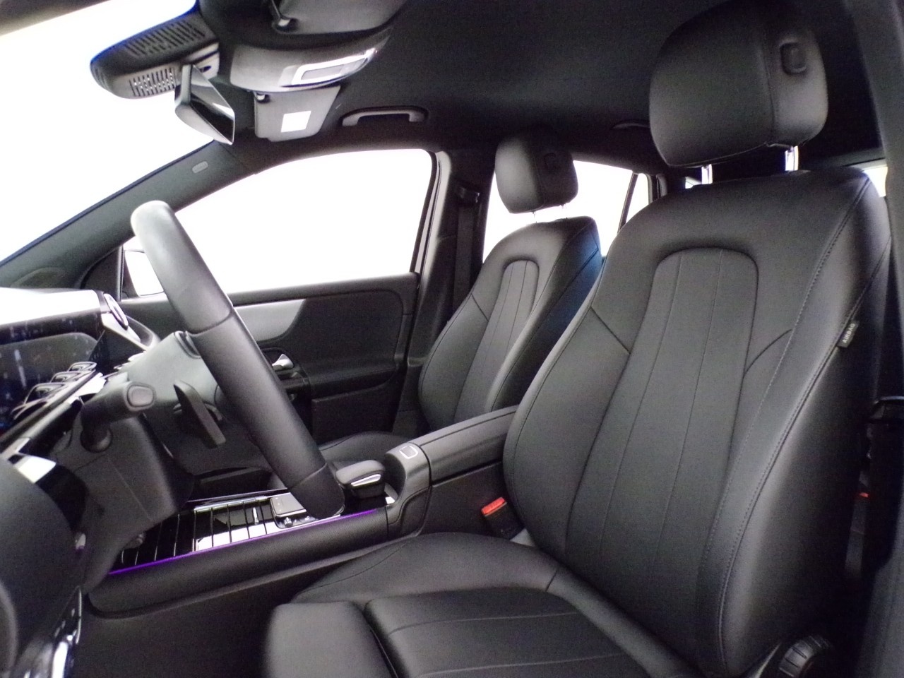 Mercedes GLA GLA 180 D Sport 8G-DCT - 12