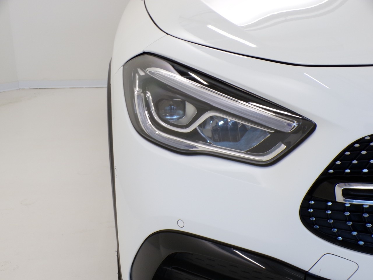 Mercedes GLA GLA 200 D Premium 8G-DCT - 5
