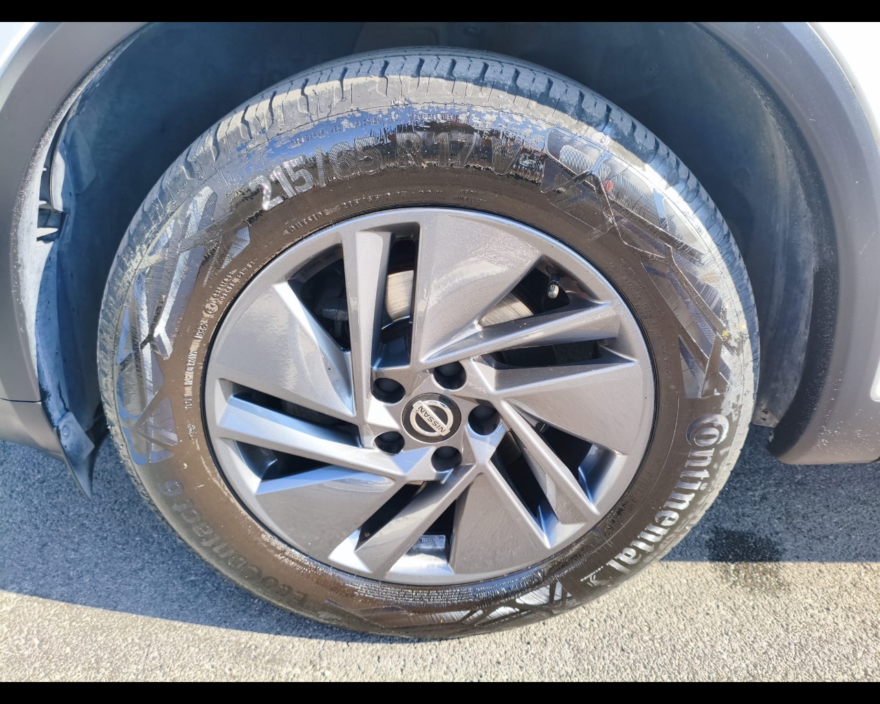 Foto NISSAN Qashqai 1.3 mhev Acenta 2wd 140cv