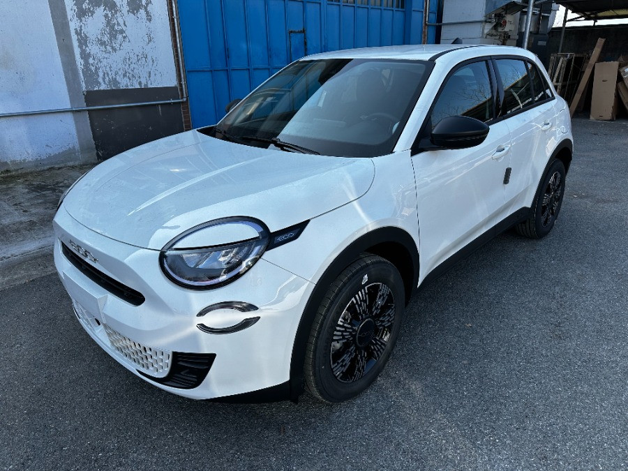 FIAT Nuova 600 600 Hybrid Pop 1.2 Hybrid 145cv