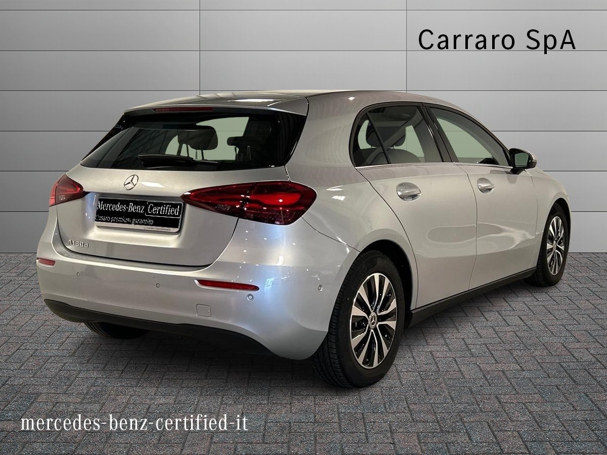 Mercedes  Classe A 180 D Advanced Speedshift DCT AMG 8G - 2