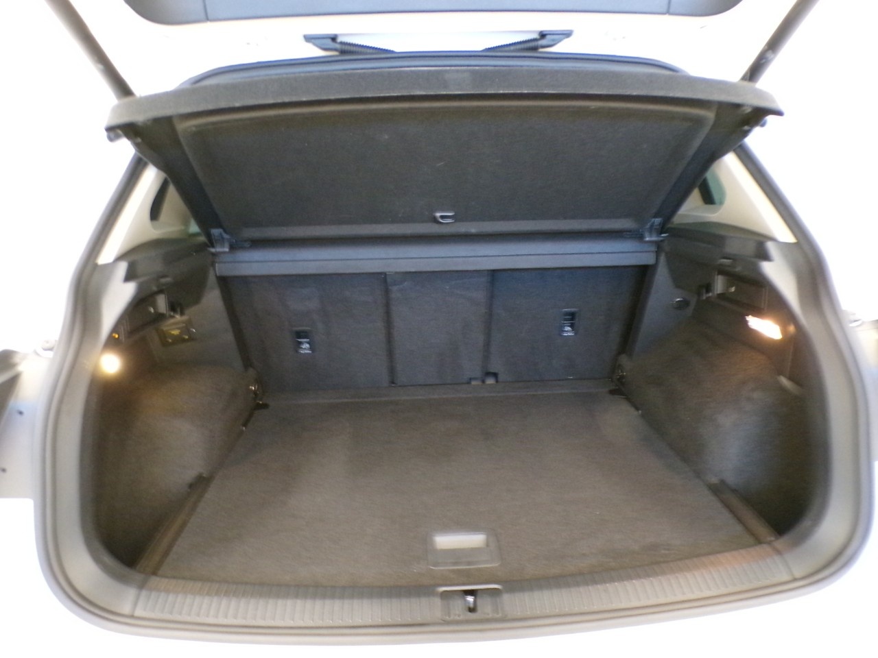 Volkswagen Tiguan Tiguan 2.0 TDI SCR 150cv Elegance DSG - 9