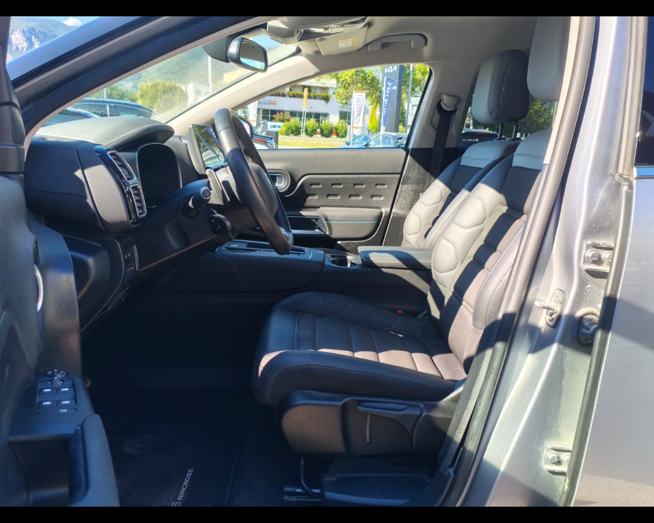 Foto CITROEN C5 Aircross 1.5 bluehdi Max s&s 130cv eat8 N1