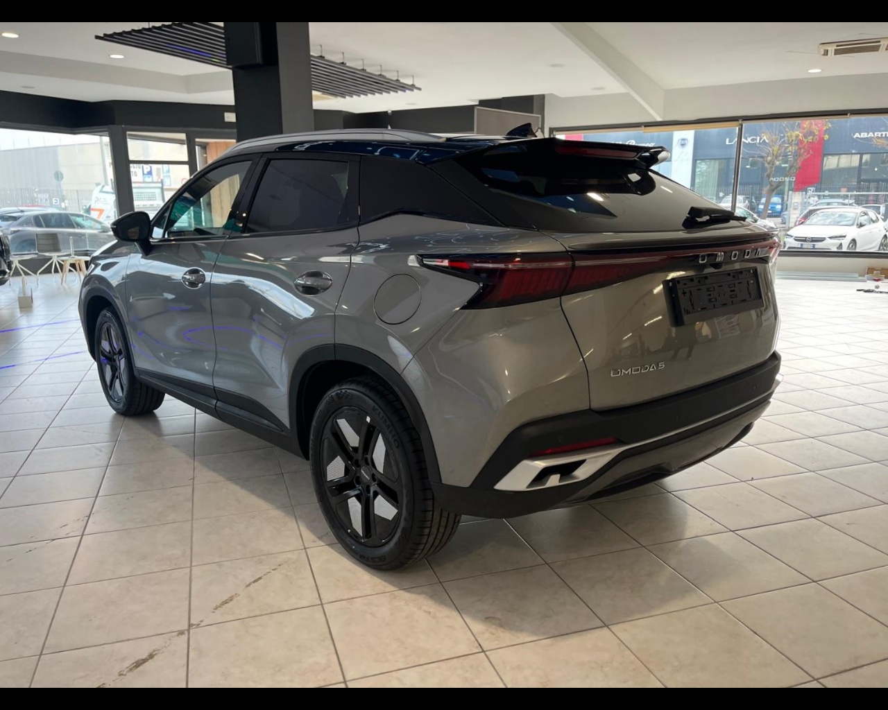 Foto OMODA Omoda 5 1.6 tgdi Premium 7dct