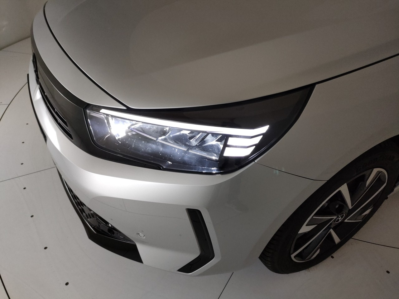 Opel Corsa Nuovo Benzina Corsa Porto Mantovano