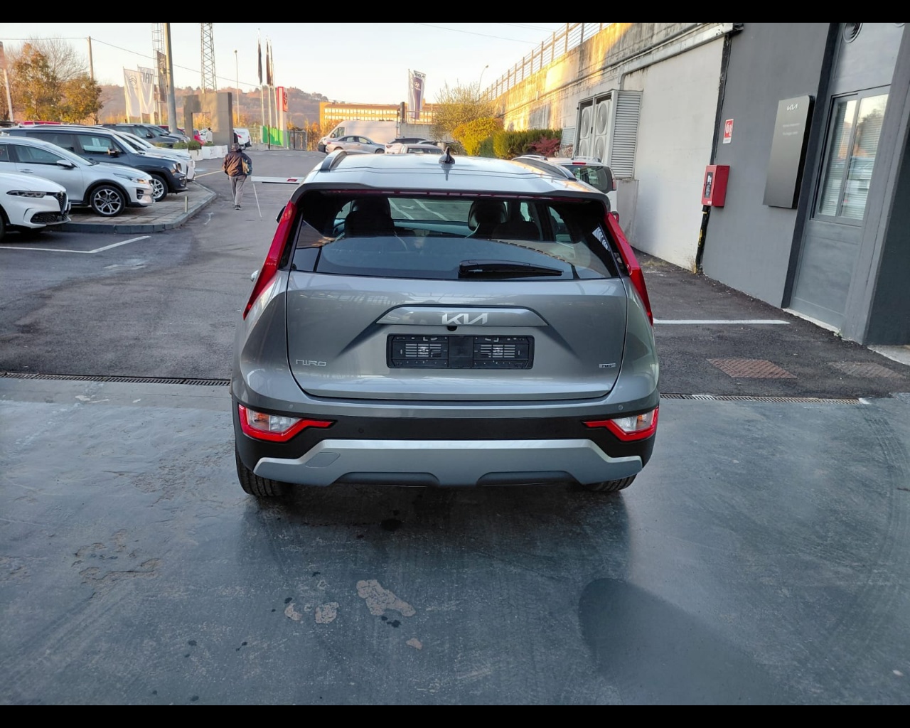 Foto KIA NIRO 1.6 MY25 HEV BUSINESS