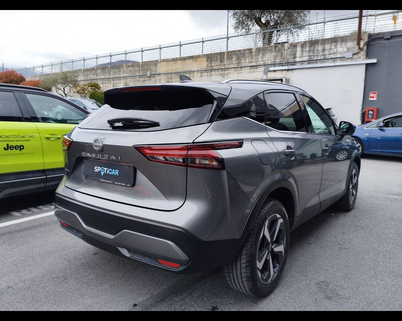 Foto NISSAN Qashqai 1.3 mhev N-Connecta 2wd 158cv xtronic