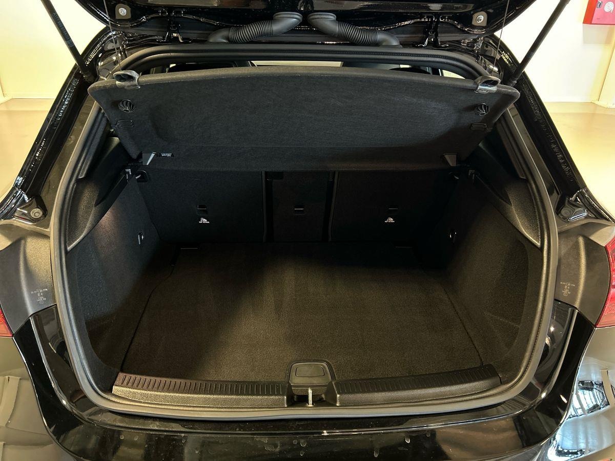 Mercedes  Classe A 180 D Advanced Plus AMG Line 8G-DCT - 8
