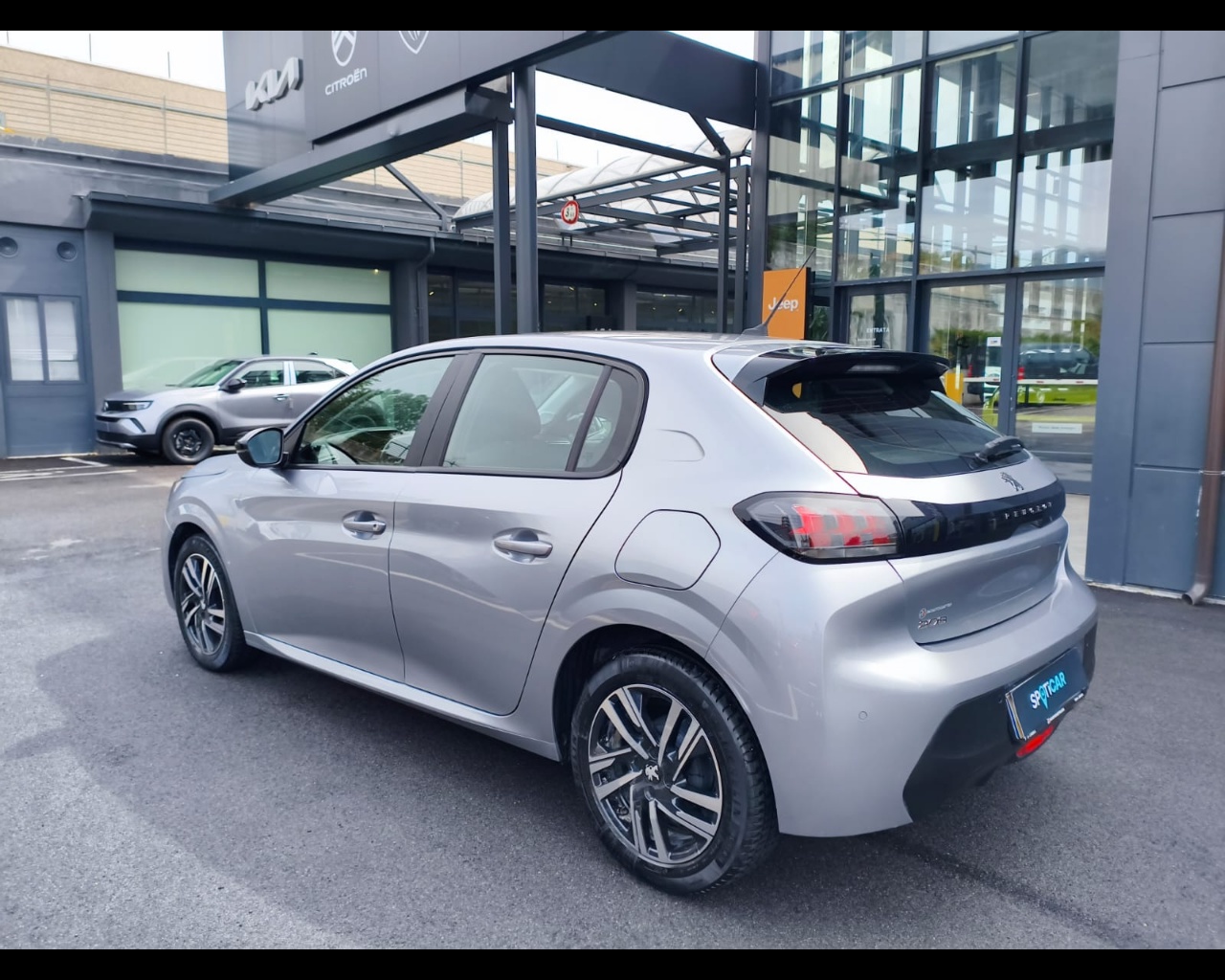 Foto PEUGEOT 208 1.2 puretech Active Pack s&s 75cv