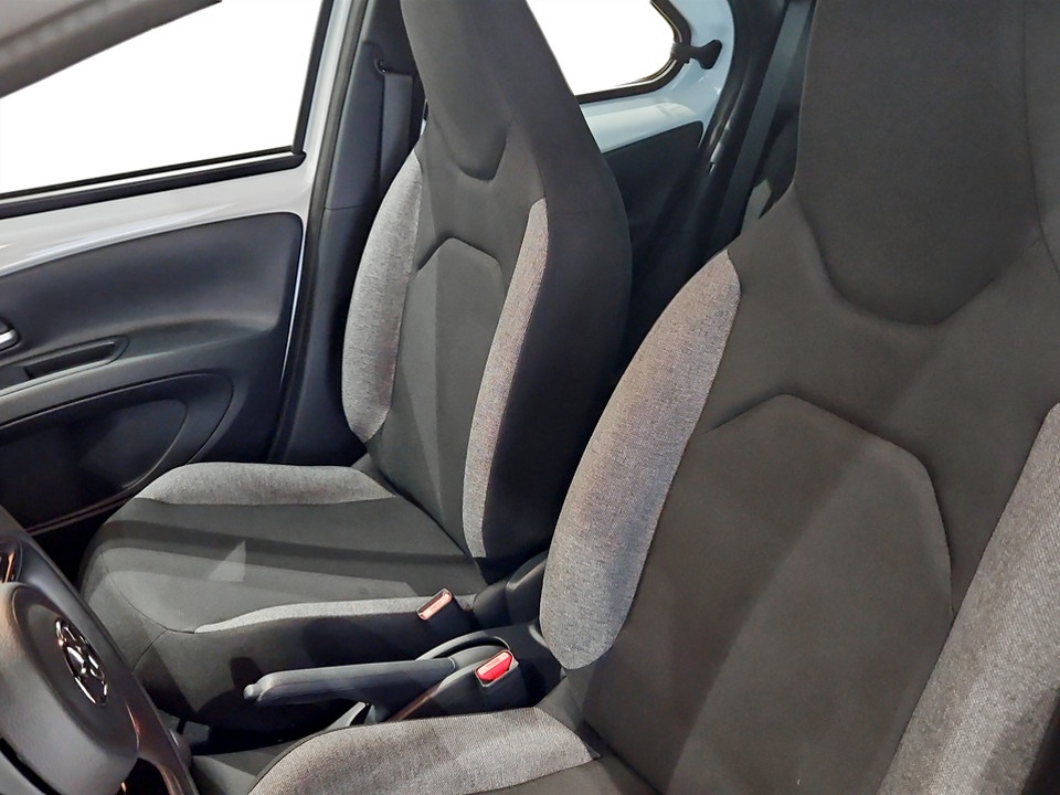 TOYOTA Aygo X 1.0 Active 72cv s-cvt Benzina Usato - 6