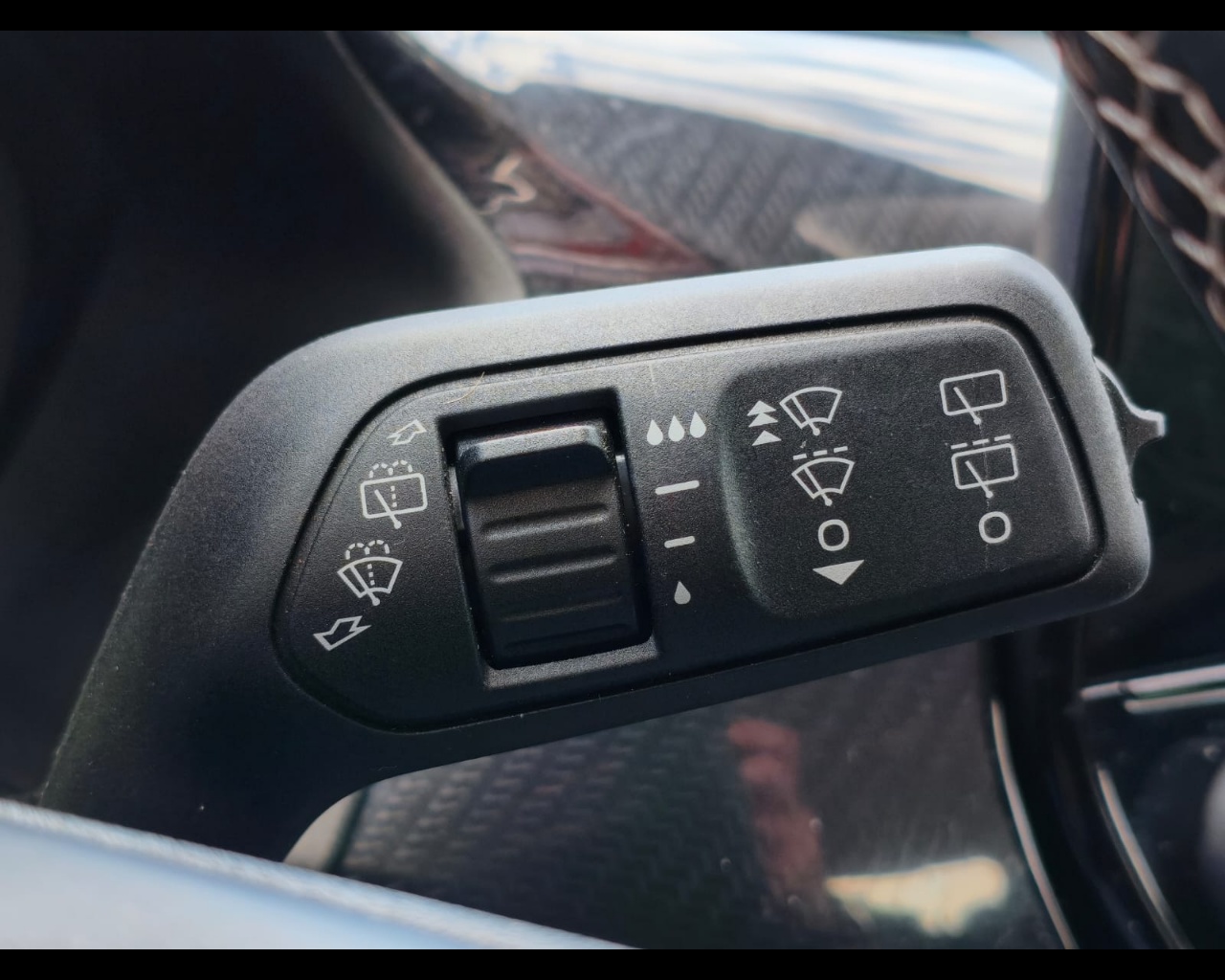 Foto FORD Puma 1.0 ecoboost h Titanium Design s&s 125cv