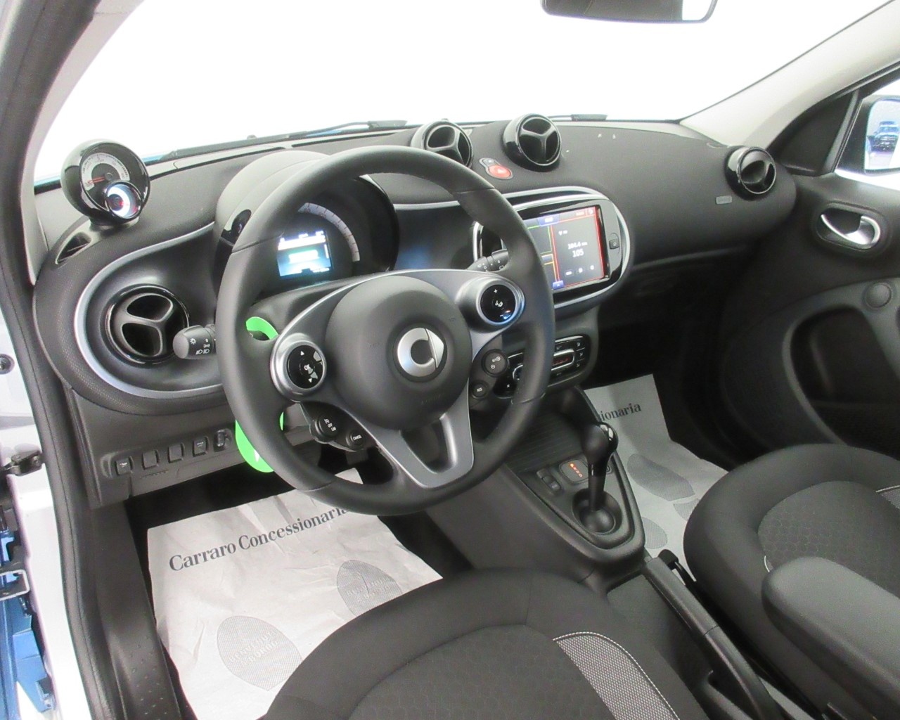 smart forfour forfour 22kW EQ Passion - 9