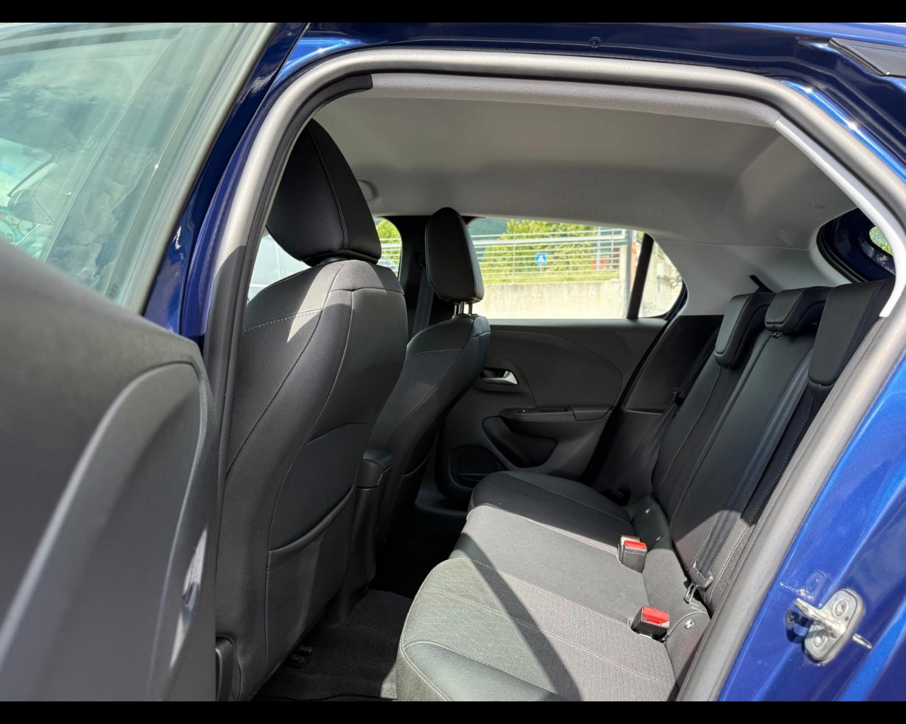 Foto OPEL Corsa 1.2 Elegance s&s 100cv