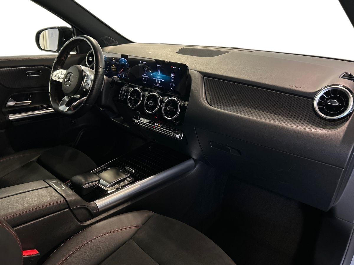 Mercedes GLA GLA 180 D Premium 8G-DCT - 15