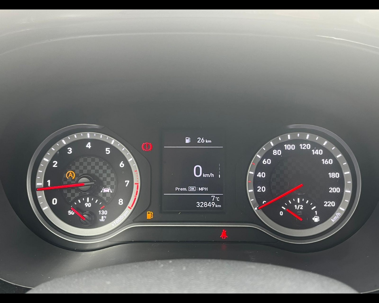 Foto HYUNDAI i10 1.0 mpi Tech Connect Pack