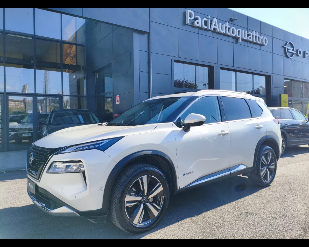 Foto NISSAN X-Trail 1.5 e-power Tekna e-4orce 4wd auto 7p.t