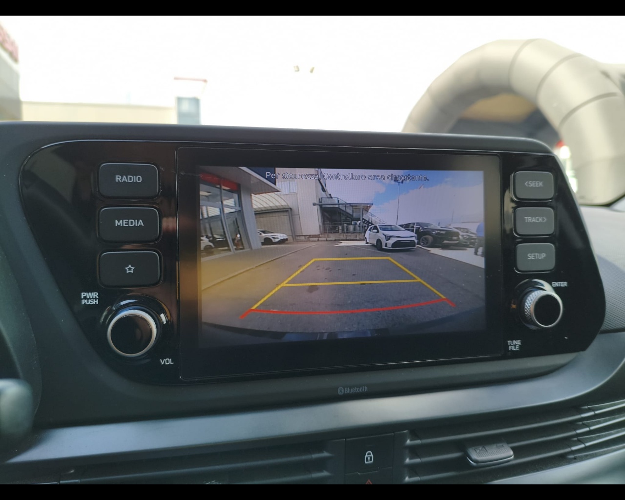 Foto HYUNDAI i20 1.2 mpi Connectline Exterior Pack