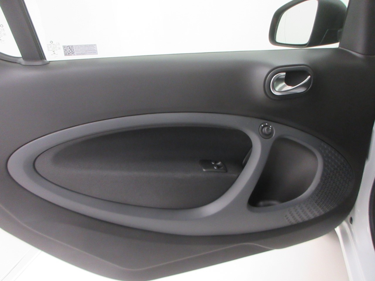 smart fortwo fortwo coupe EQ Passion - 12