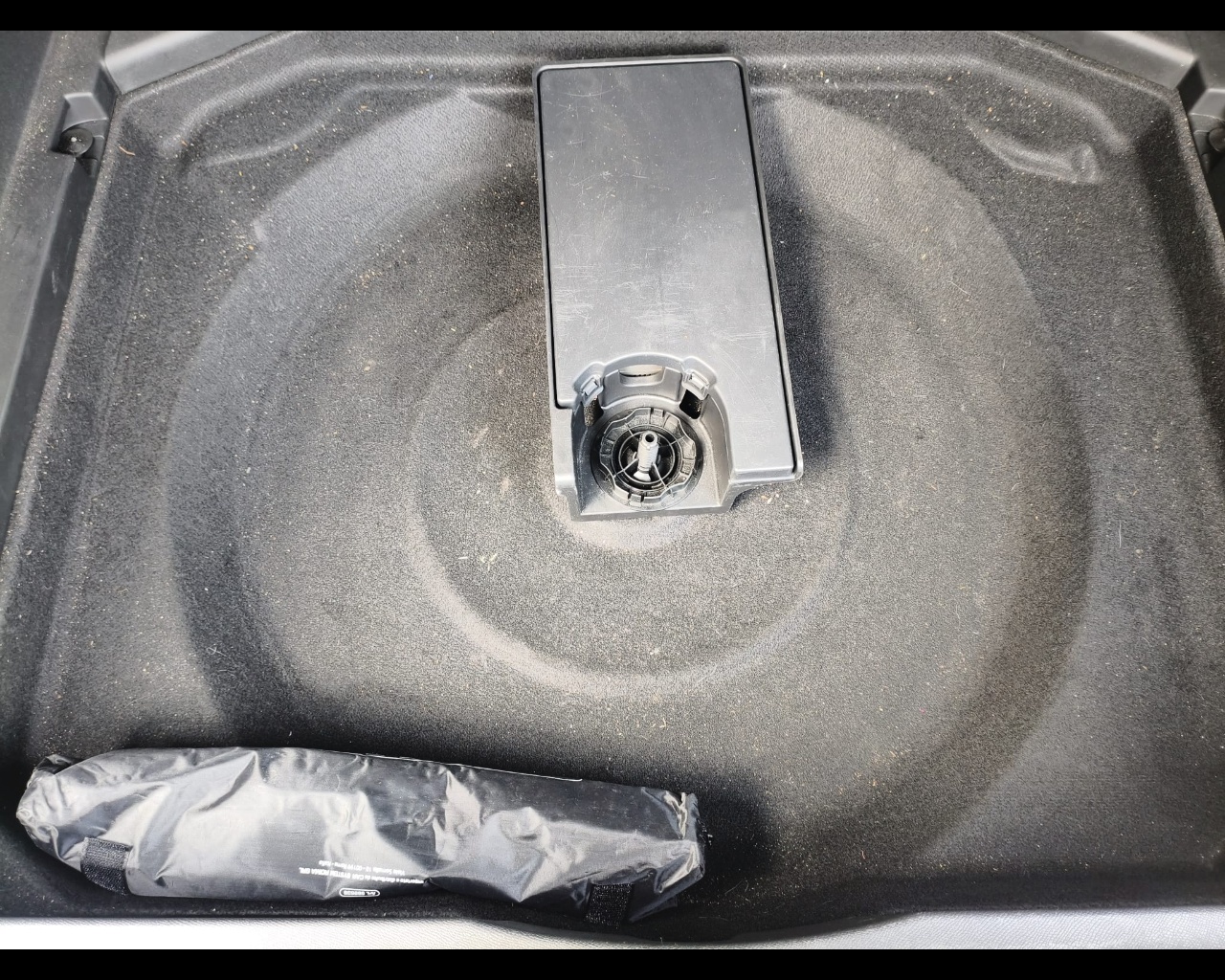 Foto PEUGEOT 3008 1.5 bluehdi Allure Pack s&s 130cv eat8