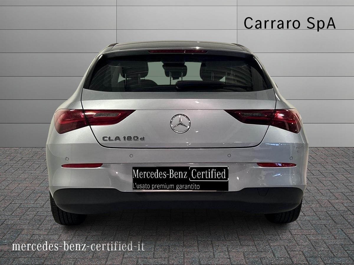 Mercedes  CLA Shooting Brake 180 D Advanced 8G-DCT - 4